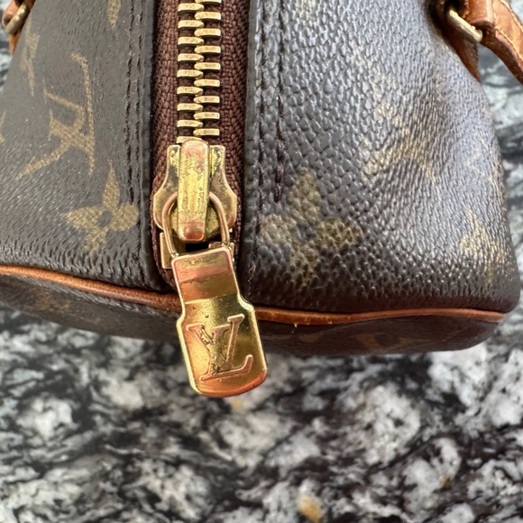 Vintage Louis Vuitton LV Monogram Papillon 30 (2002) and matching wallet! - Picture 13 of 15